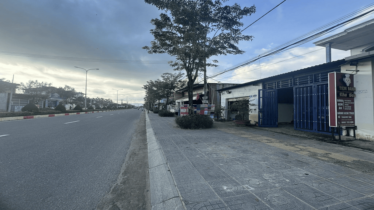 Bán nhà mặt tiền Dương Bạch Mai Long Điền giá 2 tỷ 900 triệu